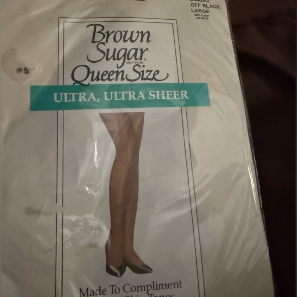 Vintage Brown Sugar Ultra, Ultra Sheer Off Black Pantyhose Size Large
